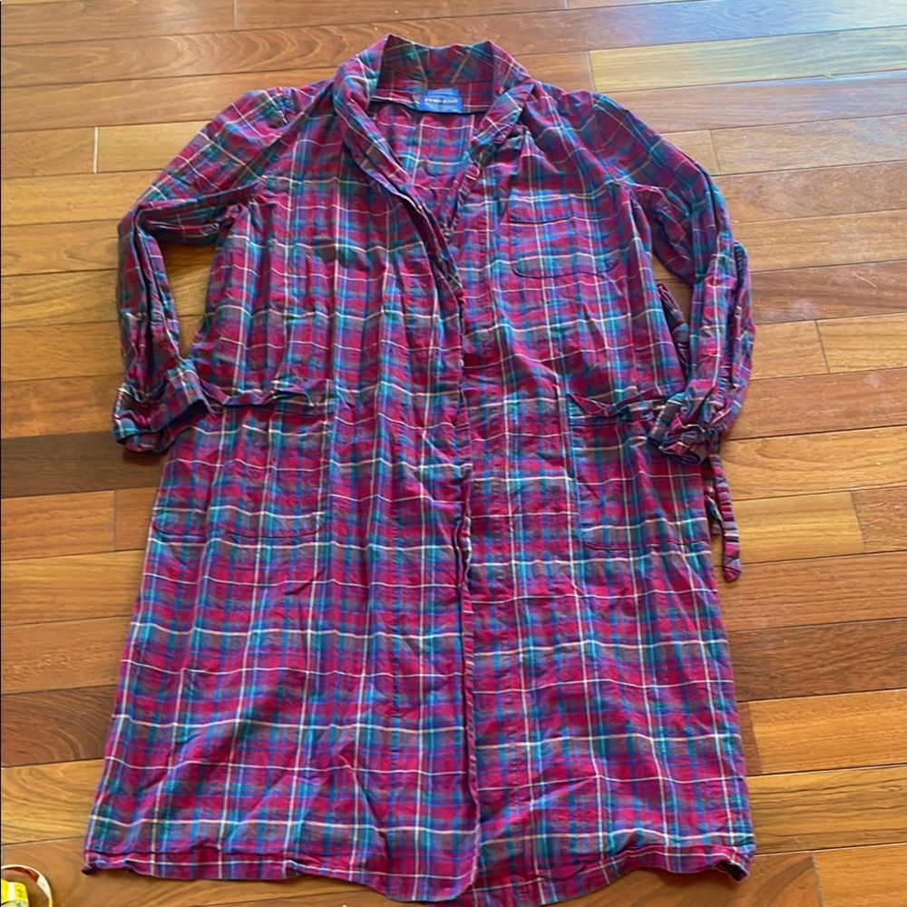 Pendleton Red and Green Plaid Long Sleeve robe with belt